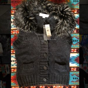 Ann Taylor Loft Sweater vest with fur NWT XSP